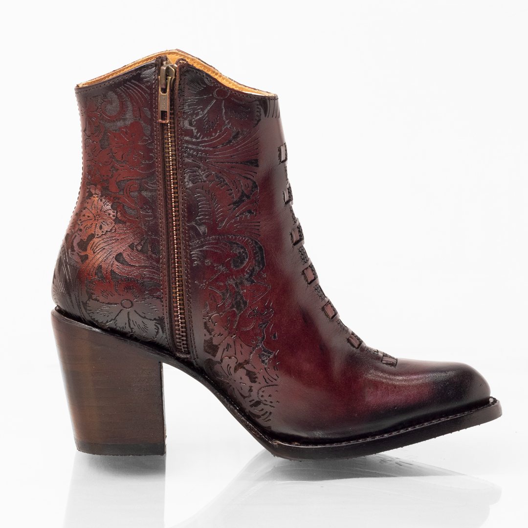 V302-FLORENCIA RIOJA