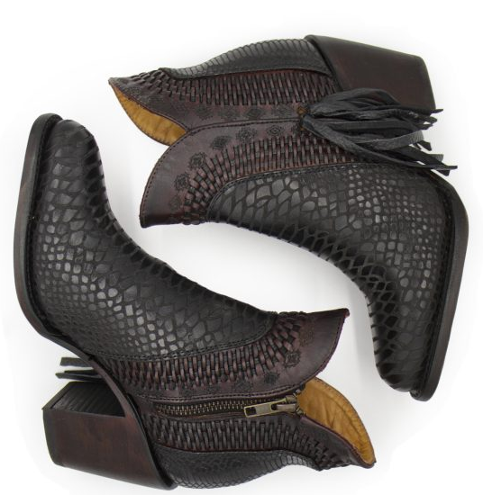 V300-CLOE BLACK CHERRY